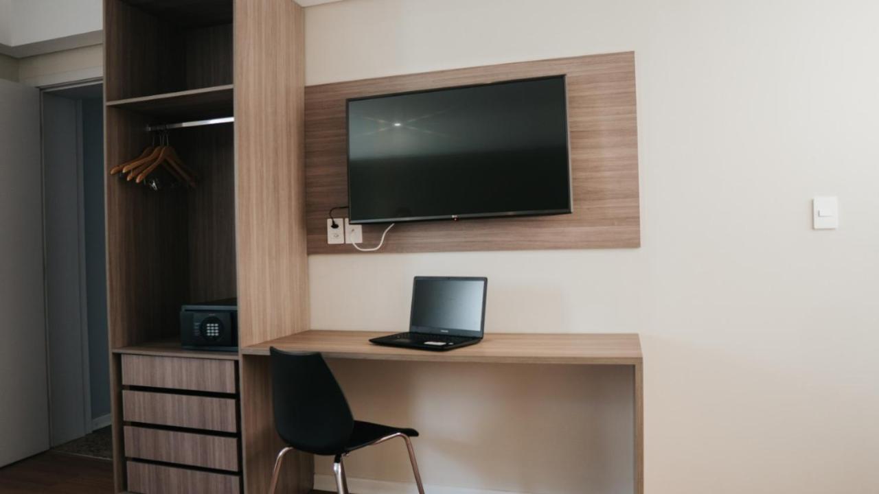 Hotel Golden Inn Lafaiete Конселейро Лафайете Екстериор снимка