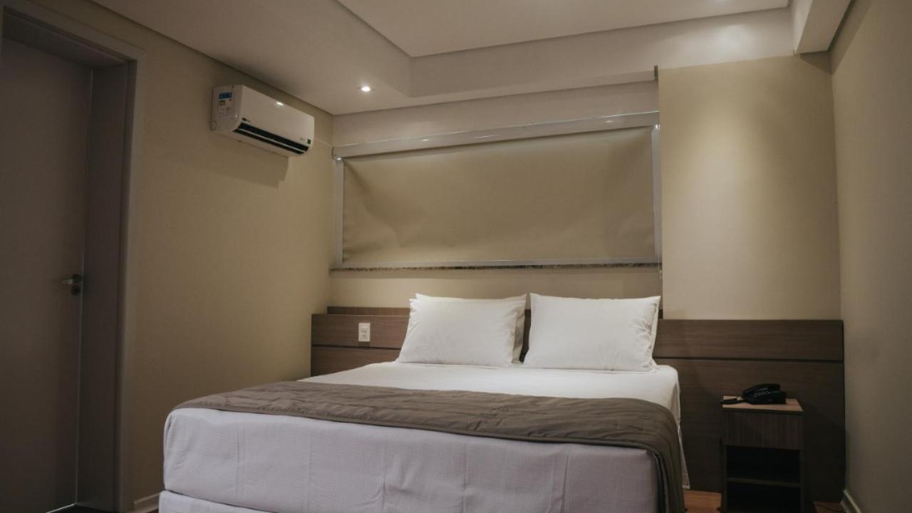 Hotel Golden Inn Lafaiete Конселейро Лафайете Екстериор снимка