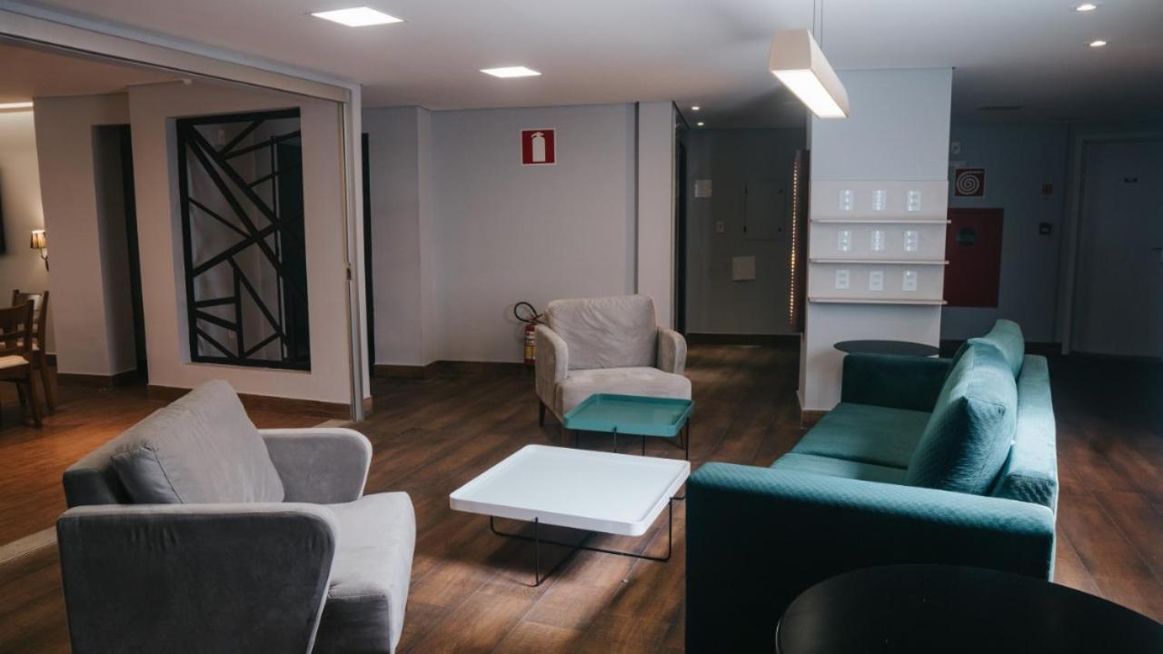 Hotel Golden Inn Lafaiete Конселейро Лафайете Екстериор снимка