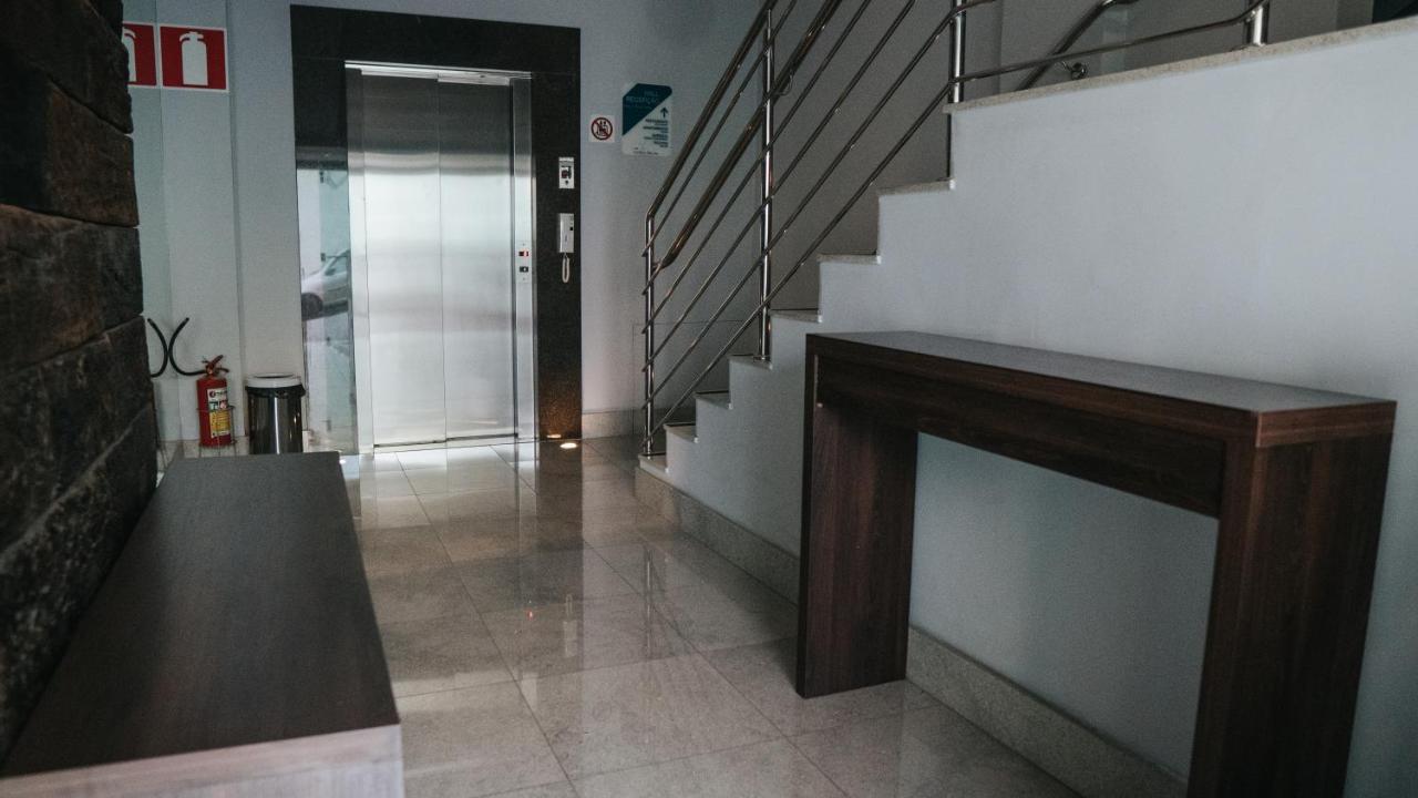 Hotel Golden Inn Lafaiete Конселейро Лафайете Екстериор снимка